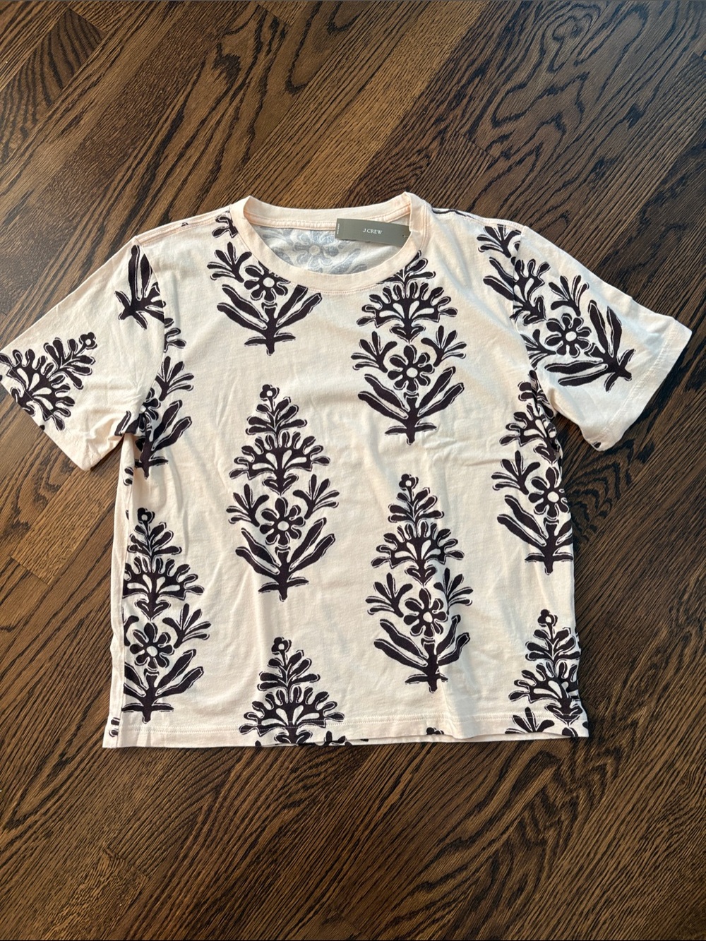 J. Crew Cream “Broken In Jersey”Short Sleeve Tee w Brown Floral Print. NWT. Med - Picture 3 of 8